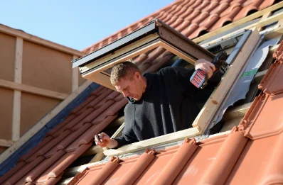 Pose de fenêtres de toit Velux à Péchabou